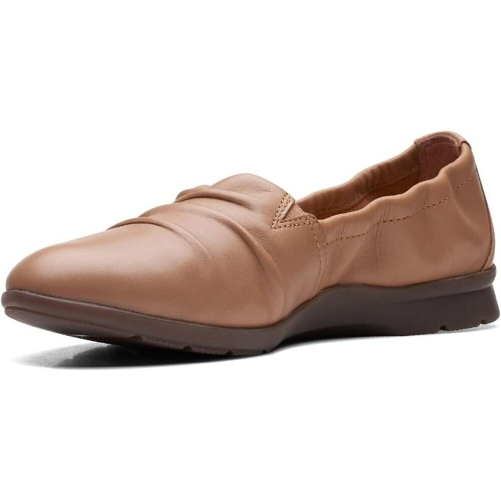 Clarks Women's Jenette Ruby Praline Scrunched Leather Flats NEW 5.5 M